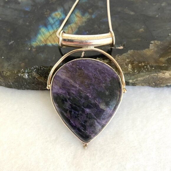 Sterling Silver 925 Teardrop Bezel Set Purple Charoite Pendant Necklace 20" - Picture 6 of 16